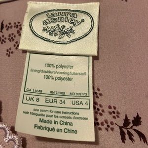 Vintage Floral form fitted A line Laura Ashley